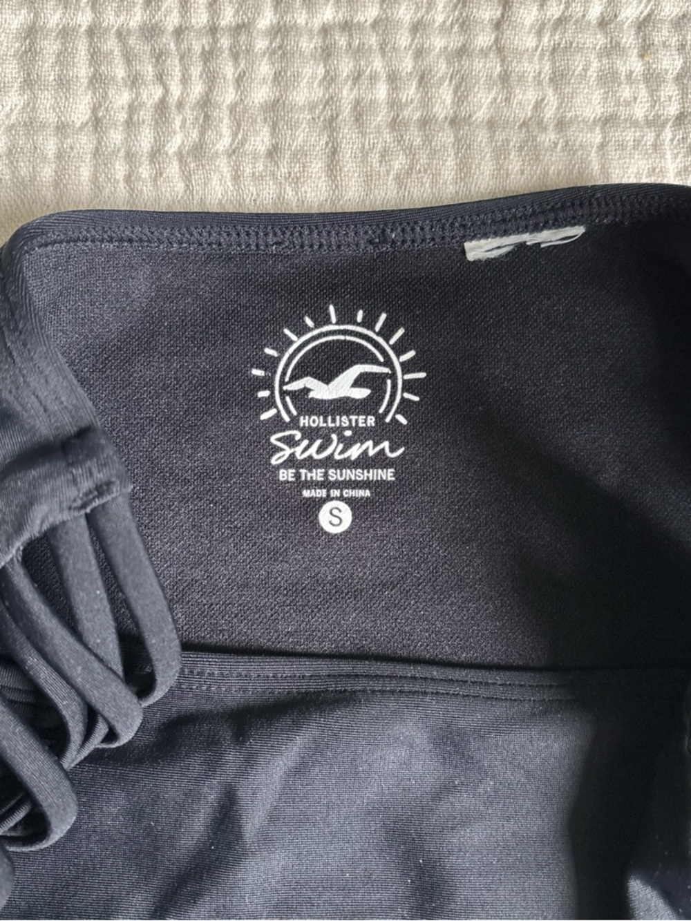 3 / $30 💘 y2k hollister black high-rise criss cross detail swimming bottoms - Picture 5 of 6